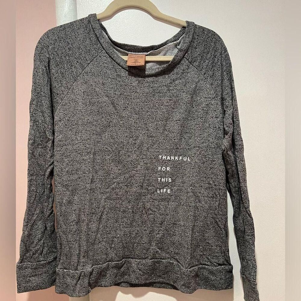 Unbranded Women's Grey T-shirt